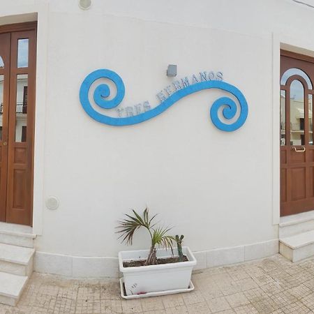 Tres Hermanos San Vito Lo Capo Extérieur photo